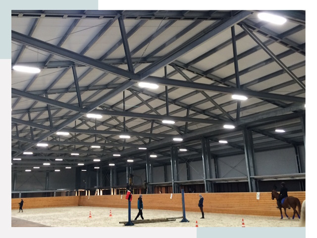 Строительство конных манежей от 652 руб в Шумерля